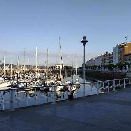 Appartement El Rincon Del Puerto à Gijón Extérieur photo